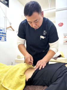 東京呉竹医療専門学校_鍼灸科_卒業生活躍_ほねキング