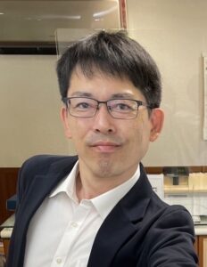 東京呉竹医療専門学校_卒業生_多摩整骨院グループ_岡崎先生