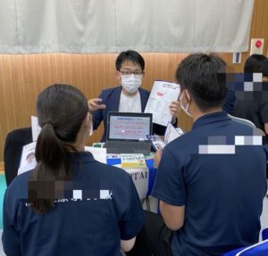 東京呉竹医療専門学校_卒業生_多摩整骨院グループ_岡崎先生