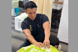 東京呉竹医療専門学校_卒業生_株式会社あおば_高橋先生