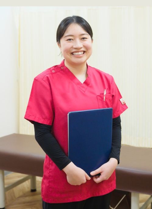 株式会社CMC_大島中央整骨院勤務_三島直美先生_柔整2020卒、夜専2023卒